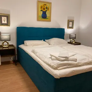 Apartment Central, Lübeck